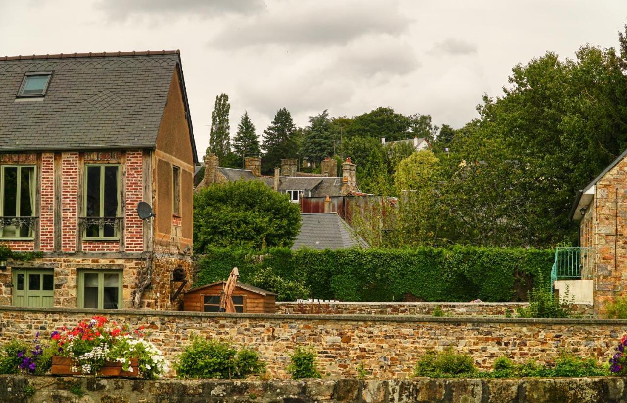 Villa La Longere Lonlay-l'Abbaye Esterno foto